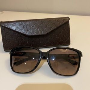 Oversized Gucci sunglasses